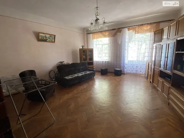 1-кімнатна квартира, Підзамче: автономна котельня, 2 балкони - фото 1