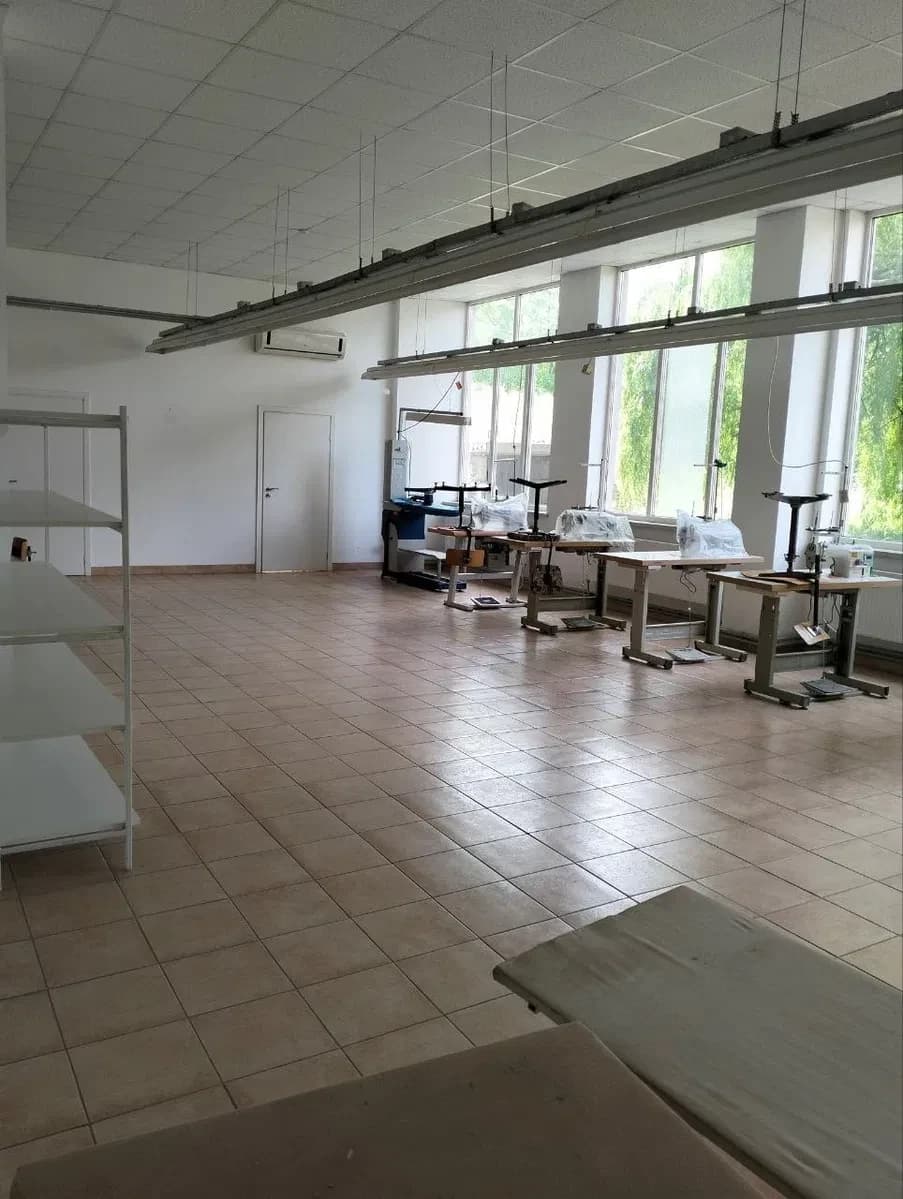 Приміщення, Городок: під швейне виробництво, 100-120 осіб