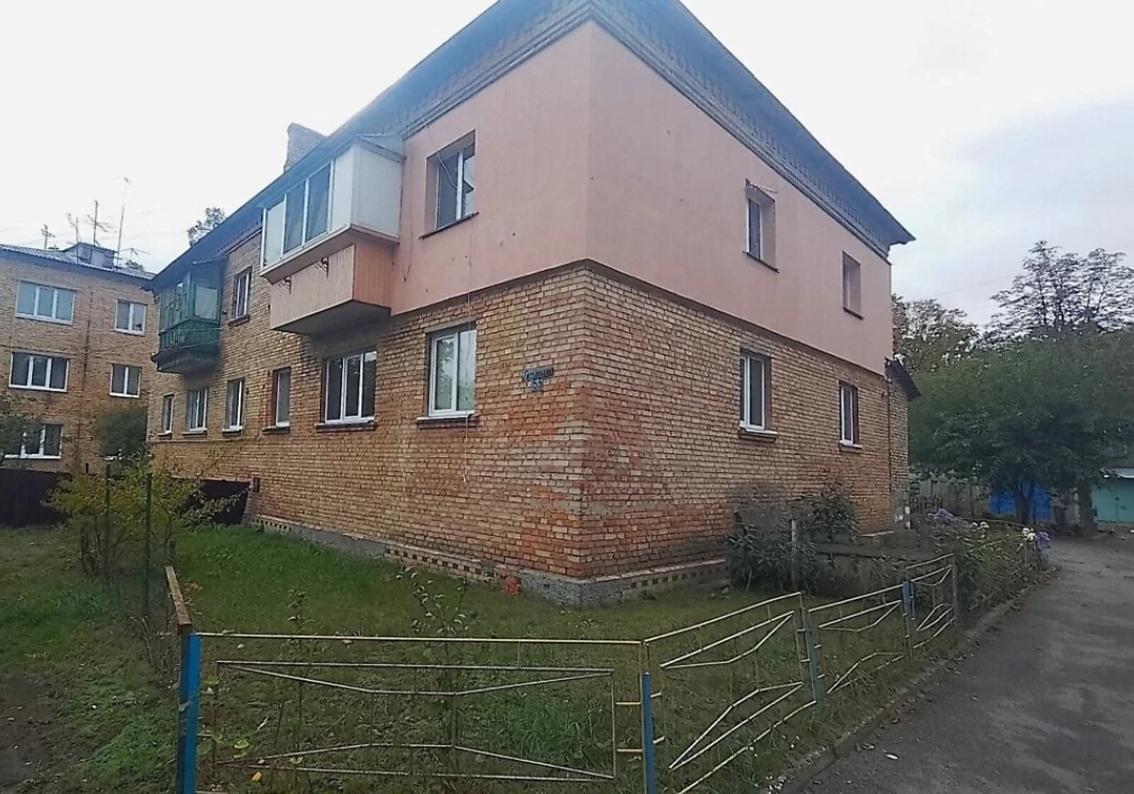 3-кімнатна квартира, Пуща-Водиця: паркомісце, укриття, охорона - фото 3