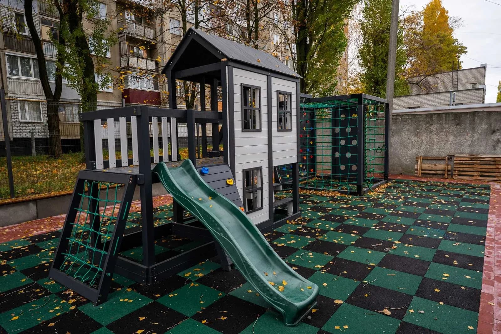 2-кімнатна квартира, Кременчук: підземний паркінг, єОселя - фото 3