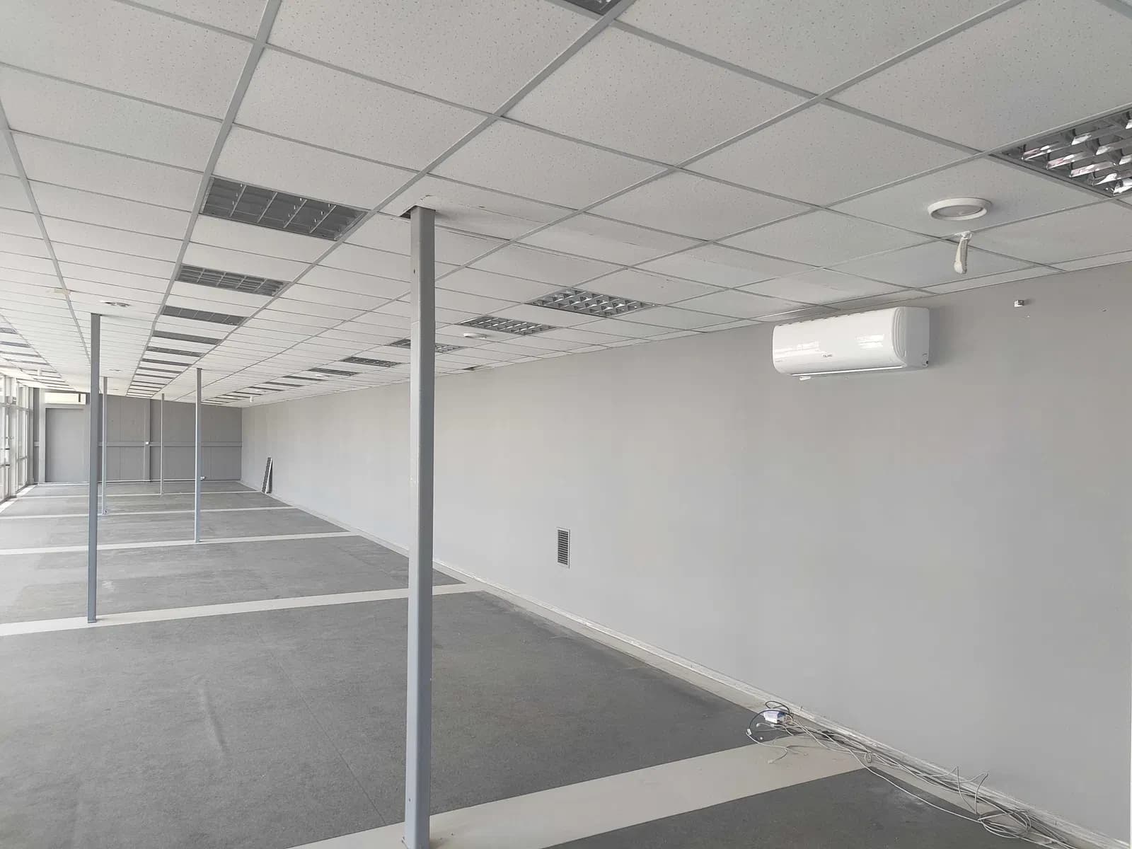 Приміщення, Петропавлівська Борщагівка: 60 м² вільної зони, парковка - фото 3