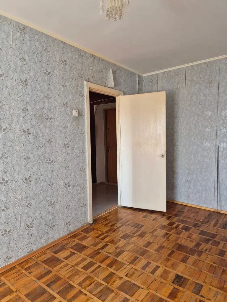2-кімнатна квартира, Шептицький: сонячна, засклений балкон - фото 4