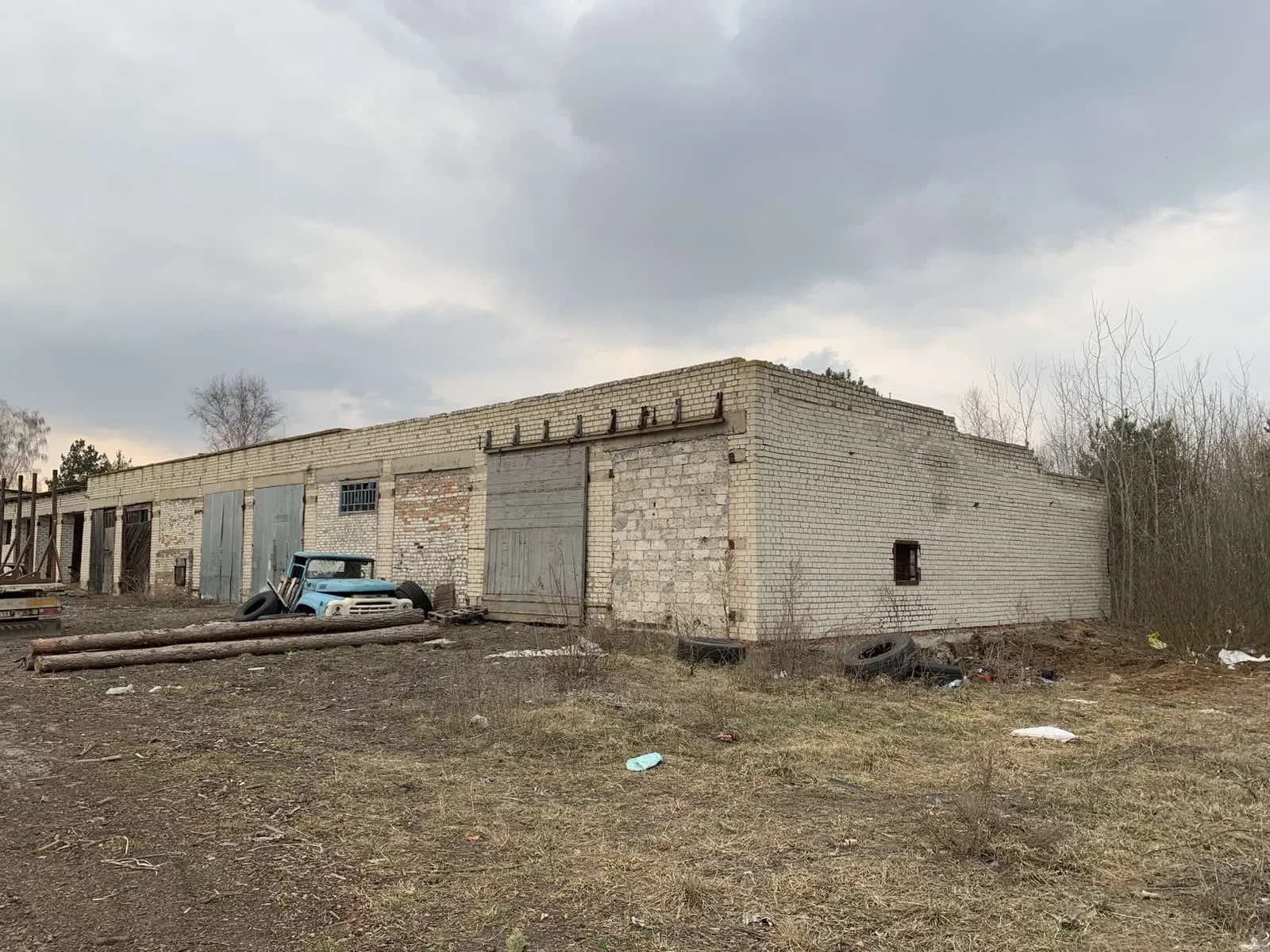 Приміщення, Лапні: СТО, пилорама, обмін на автомобілі