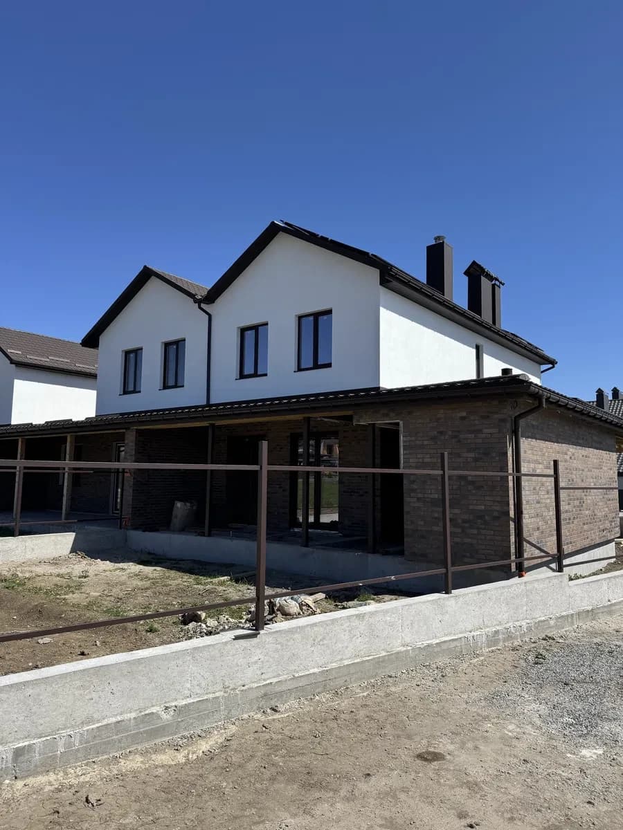 Таунхаус, Кам'янець-Подільський: 2 санвузли, власне подвір'я