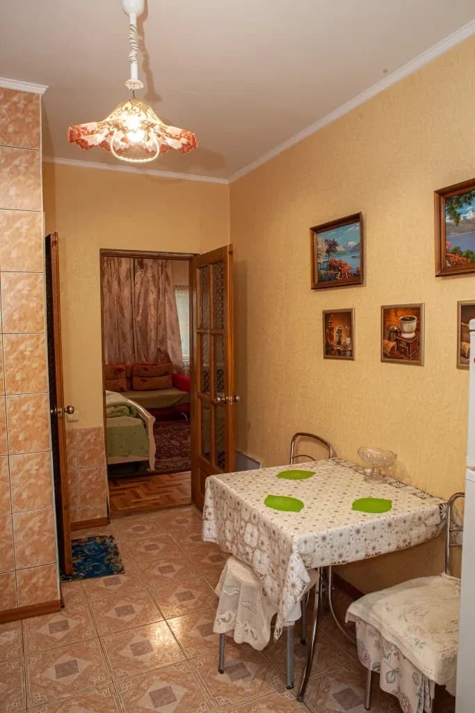 1-кімнатна квартира, Трускавець: центр міста, можна з песиком - фото 2