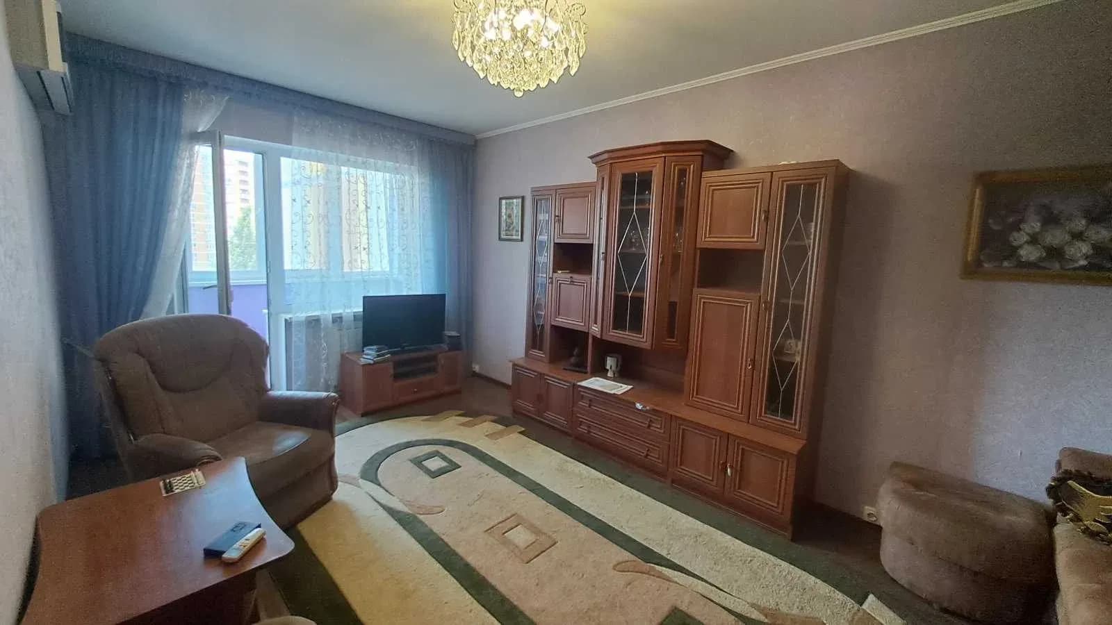 3-кімнатна квартира, Вишневе: тепло під час блекауту, газова плита - фото 1