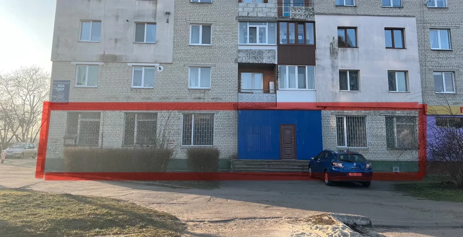 Приміщення, Здолбунів: центр міста, біля зупинки - фото 2