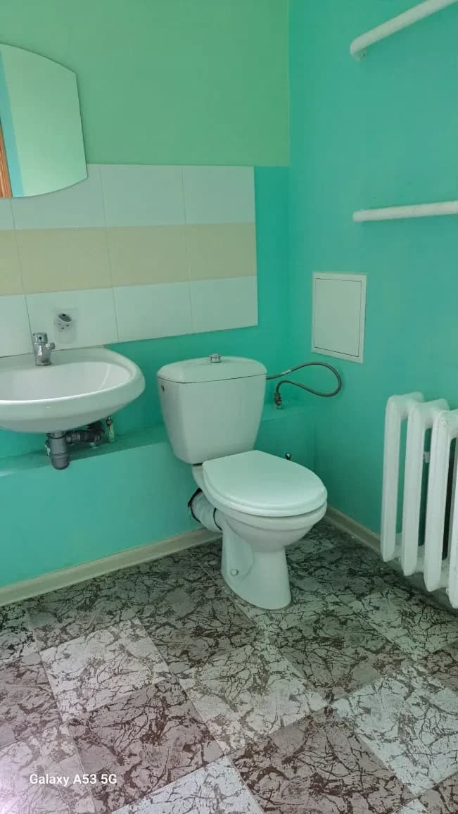 2-кімнатна квартира, Троєщина: два санвузли, два виходи на лоджію - фото 2