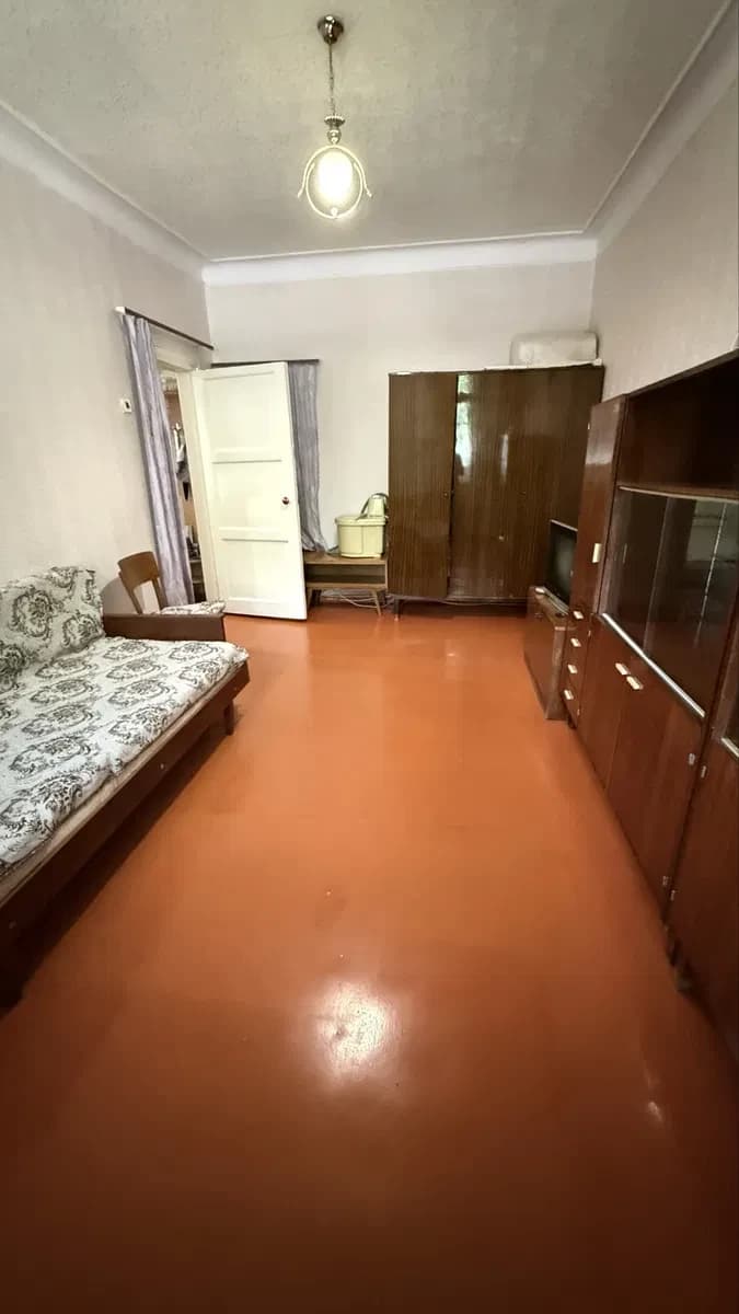 2-кімнатна квартира, ХТЗ: кухня-вітальня 18,3 м², «Американка» - фото 4