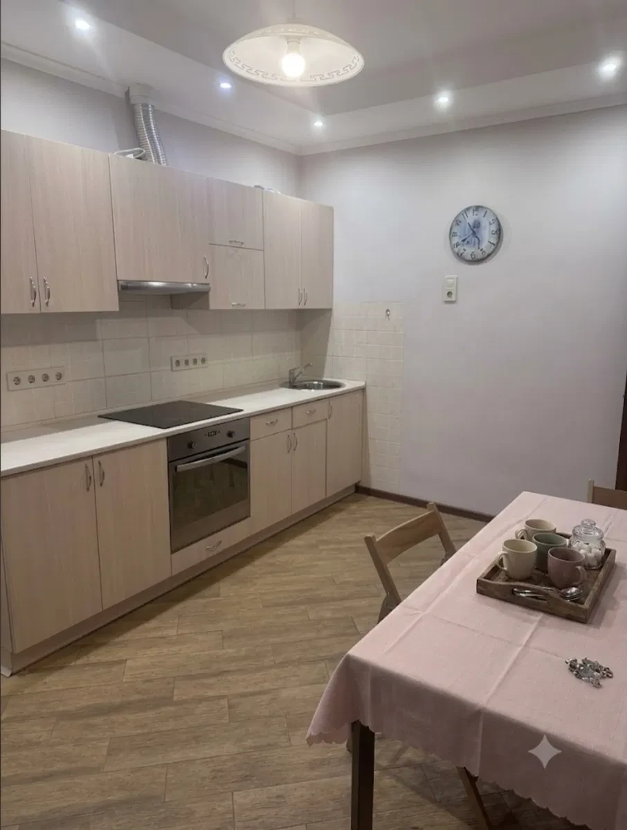 1-кімнатна квартира, Дарницький: резервне живлення, метро Позняки