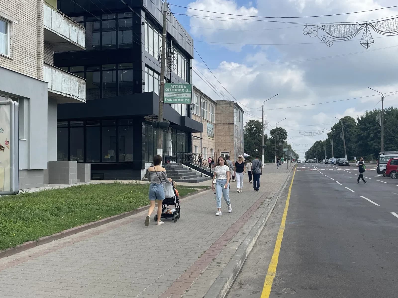 Приміщення, Нововолинськ: фасадний вхід, парковка, 40 кВт - фото 2