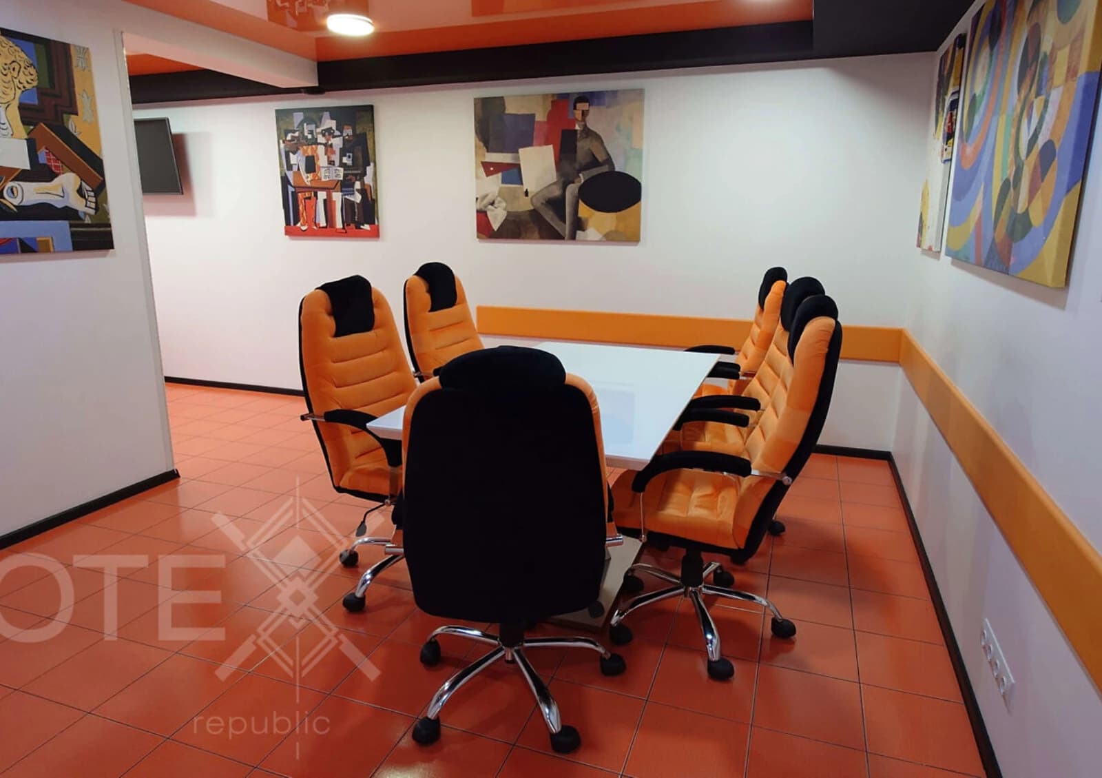 Чотирикімнатний офіс біля метро Осокорки: дизайнерський ремонт, open space - фото 3