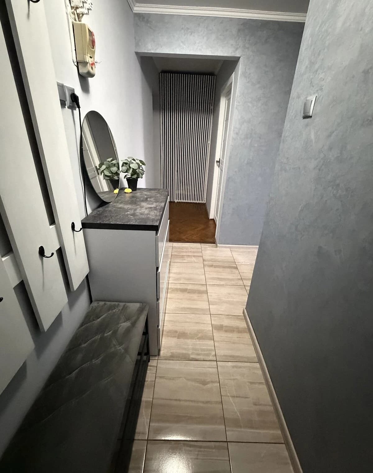 2-кімнатна квартира, Центр: косметичний ремонт, балкон - фото 5