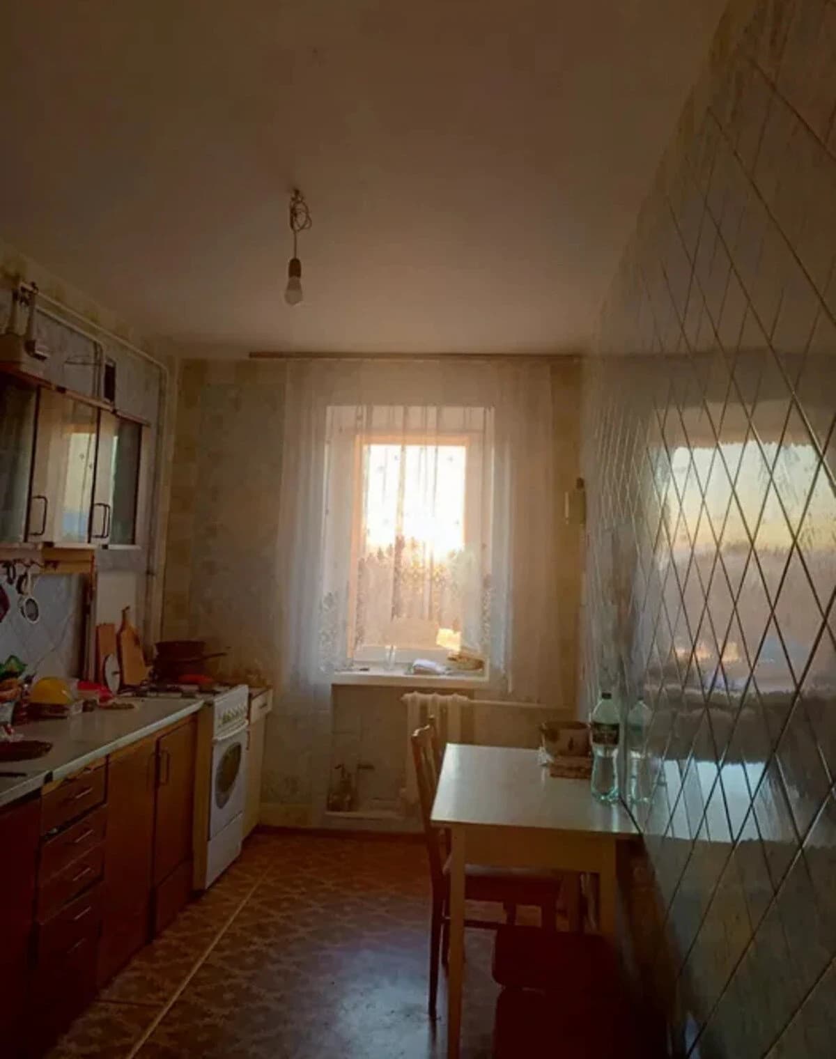 3-кімнатна квартира, Конотоп: косметичний ремонт, бойлер - фото 1