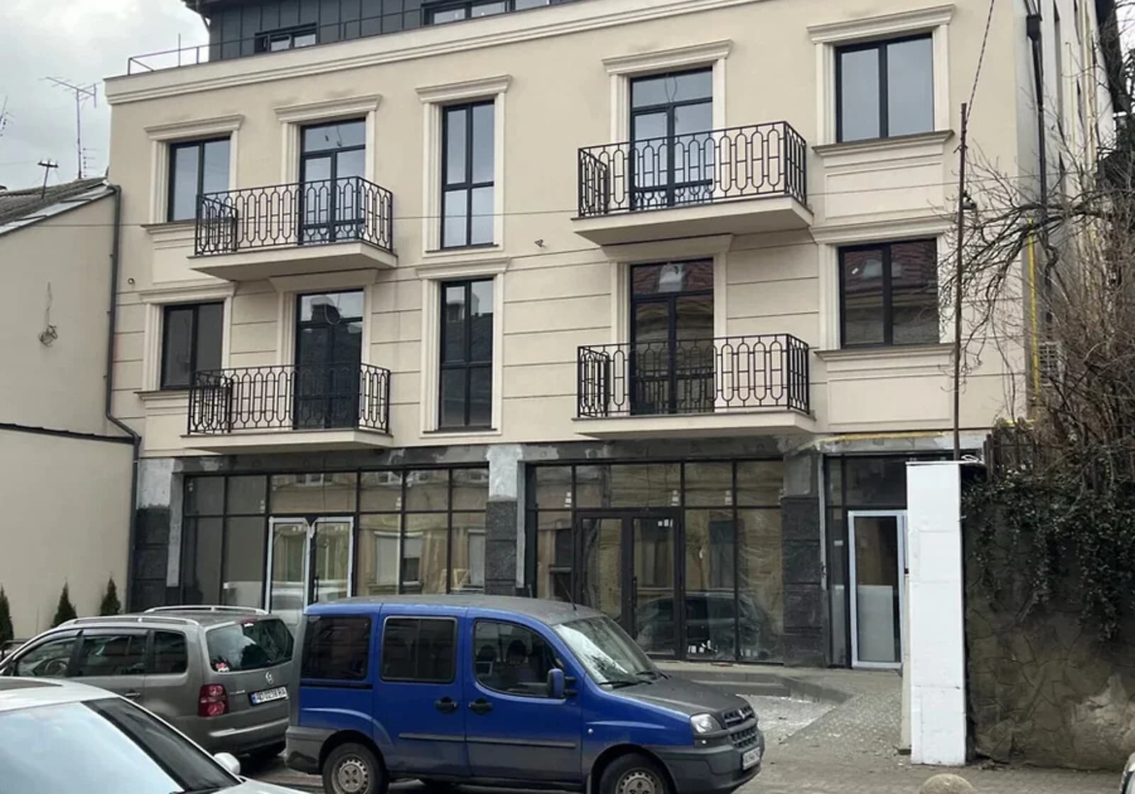 2-кімнатна квартира, Ужгород: потребує ремонту, тепла підлога - фото 1
