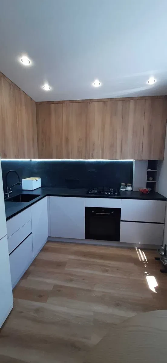 3-кімнатна квартира, Полтава: євроремонт, двостороння, озеро поруч - фото 3