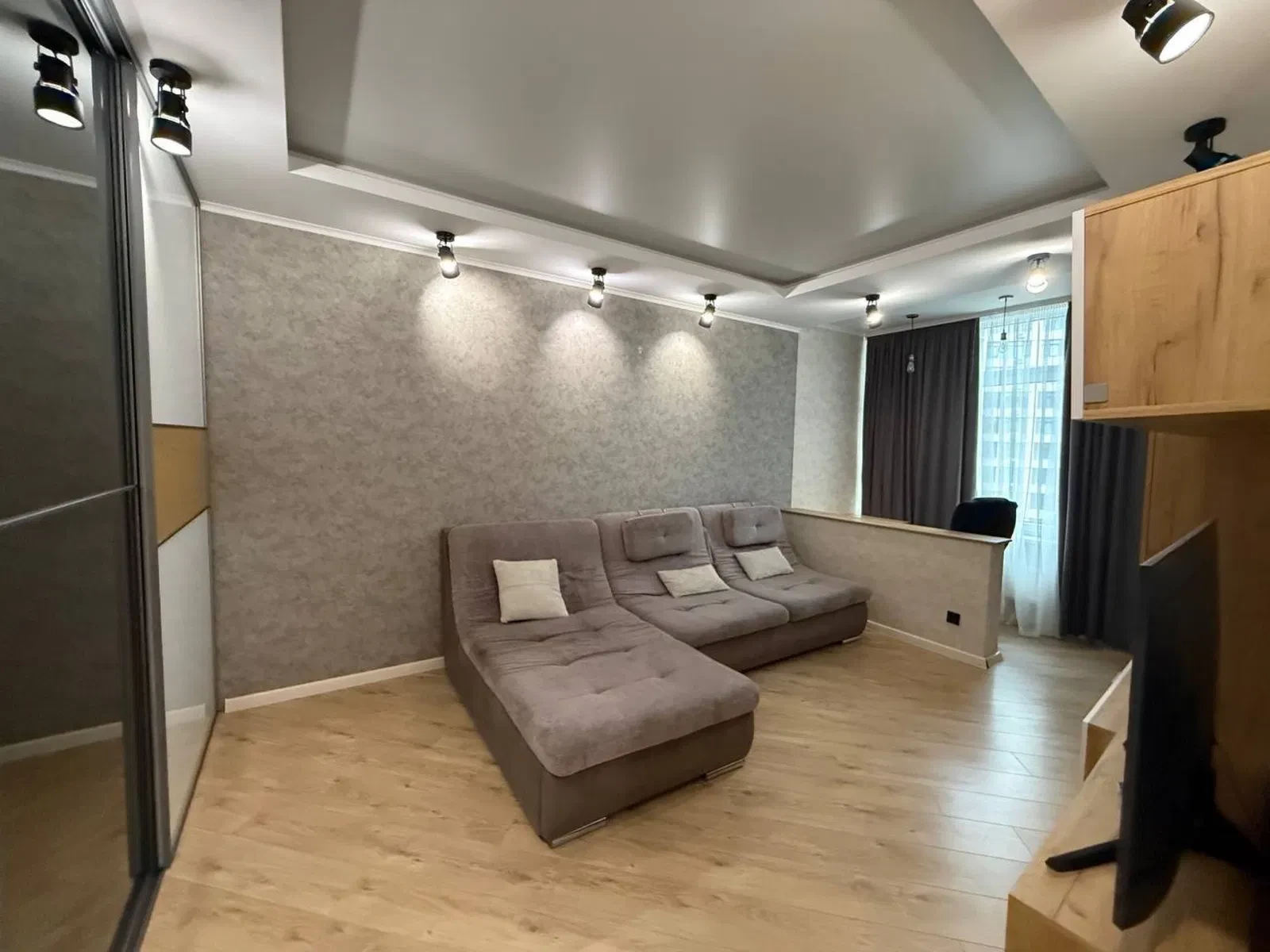 2-кімнатна квартира, Приморський: ЖК 32 Перлина, генератор, море за 5-7 хвилин - фото 2