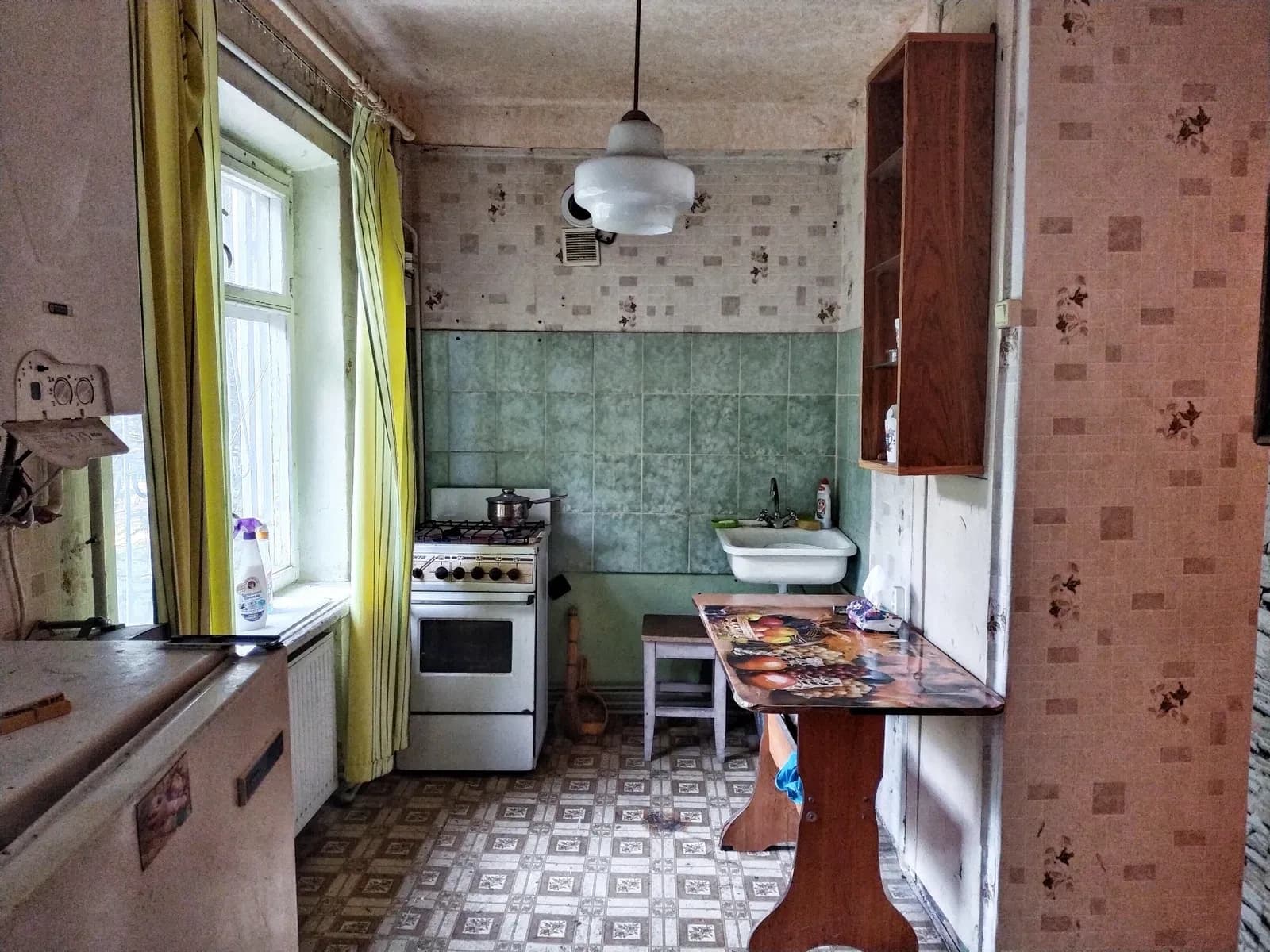 2-кімнатна квартира, Кам’янське: біля Зорі, кухня-студія - фото 4