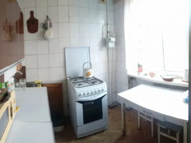 2-кімнатна квартира, Солдатська Слобідка: цегляні стіни, балкон - фото 3