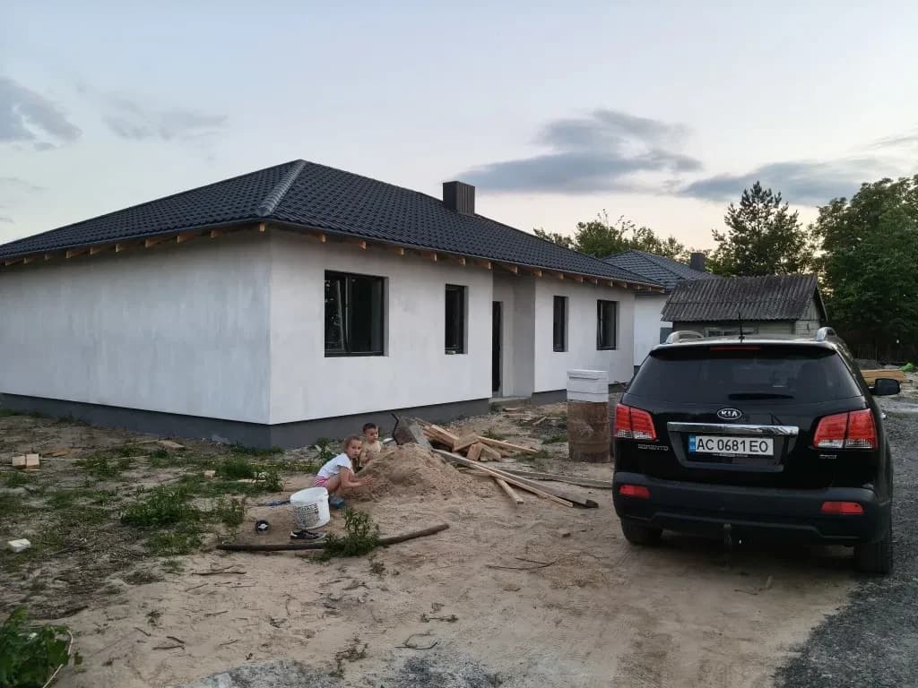 Будинок, Луцьк: кухня-студія, 12 кВт день і ніч, 8 соток - фото 1