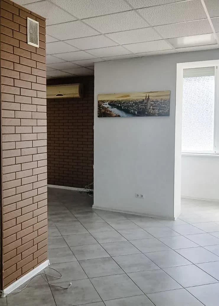Офіс у ЖК Графський: окремий вихід у двір, 2 кондиціонери - фото 3