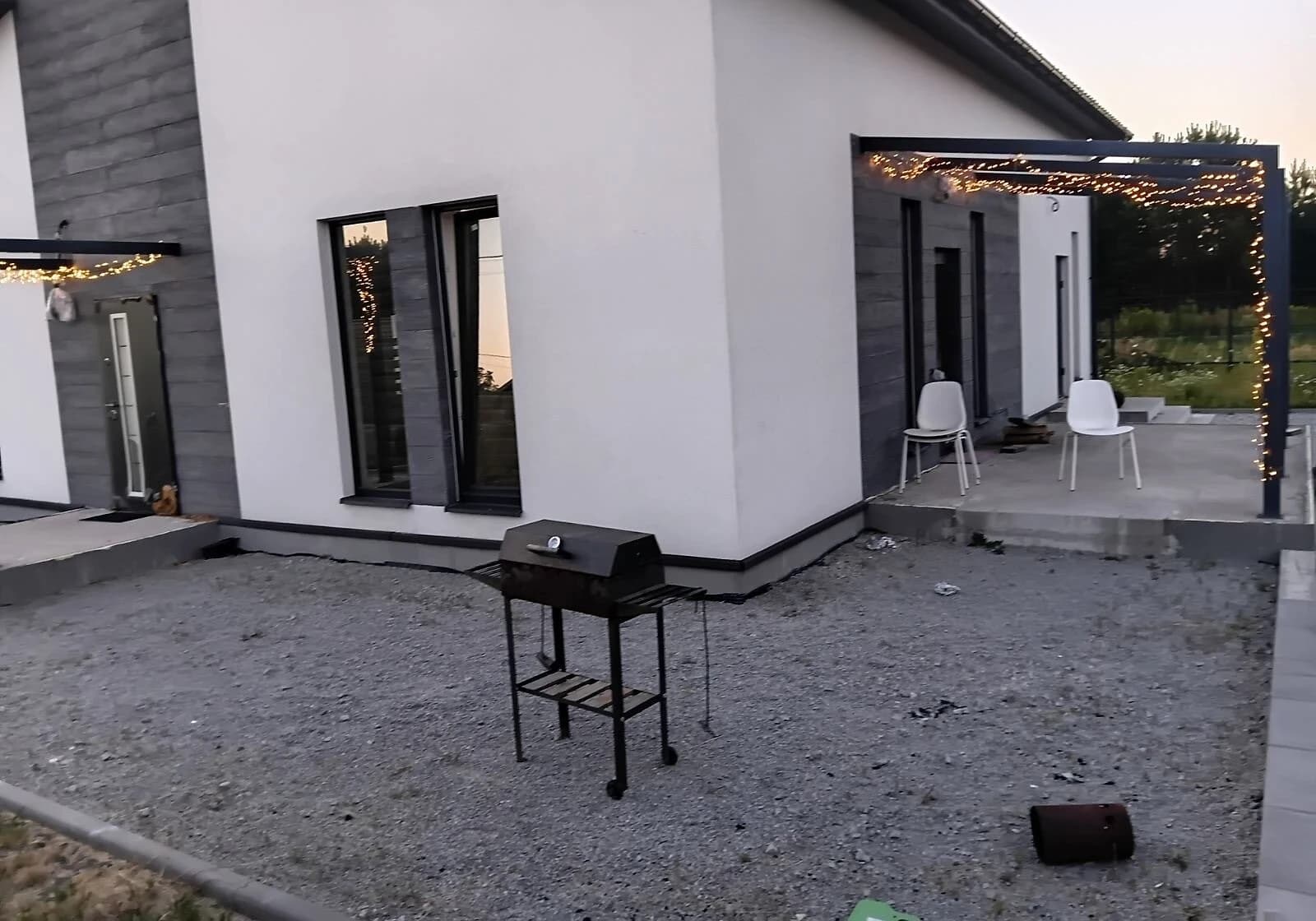 Будинок, Зарічани: 3 спальні, 2 санвузли, криниця - фото 3