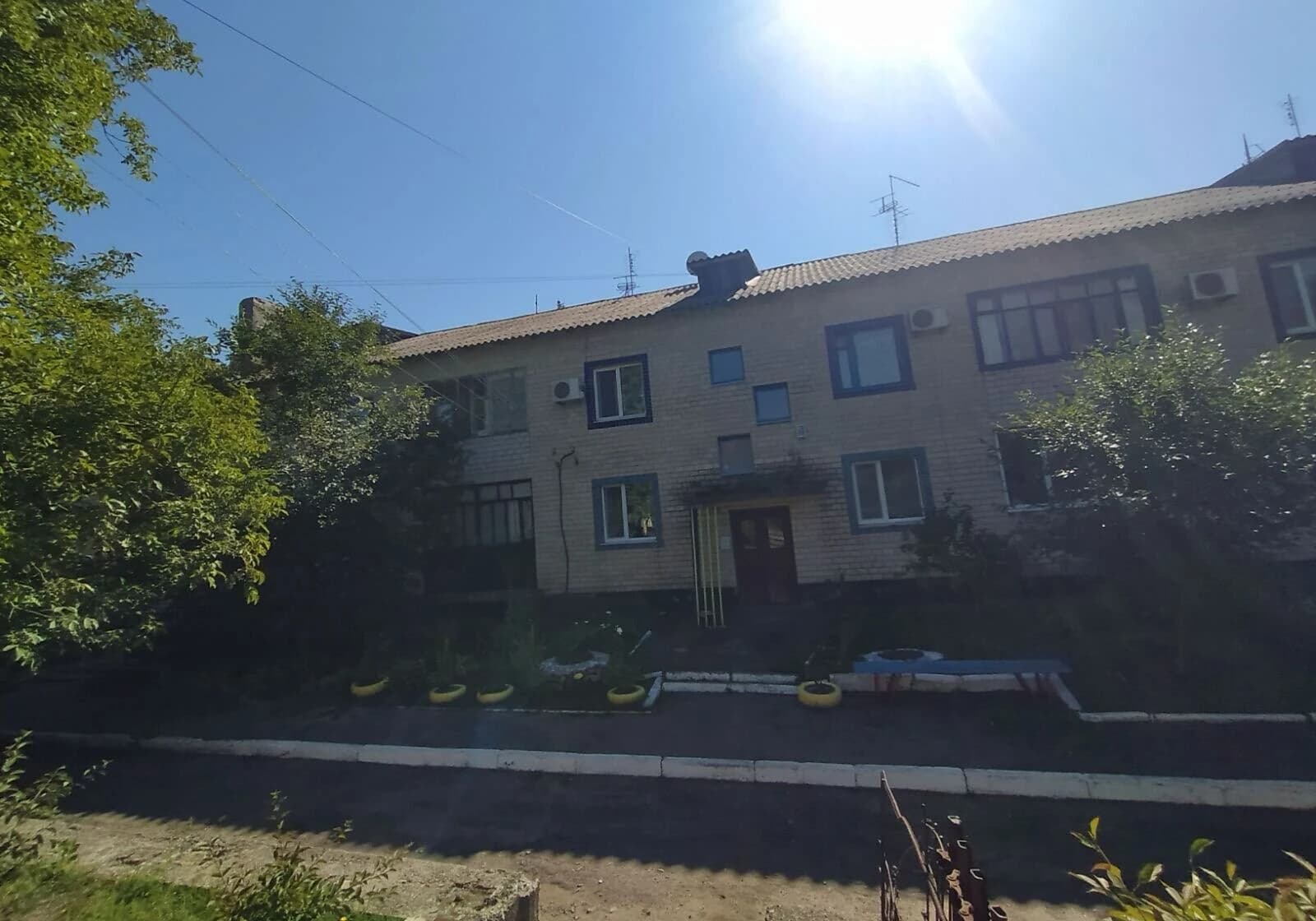 3-кімнатна квартира, Чорнухи: газове опалення, цегляні стіни