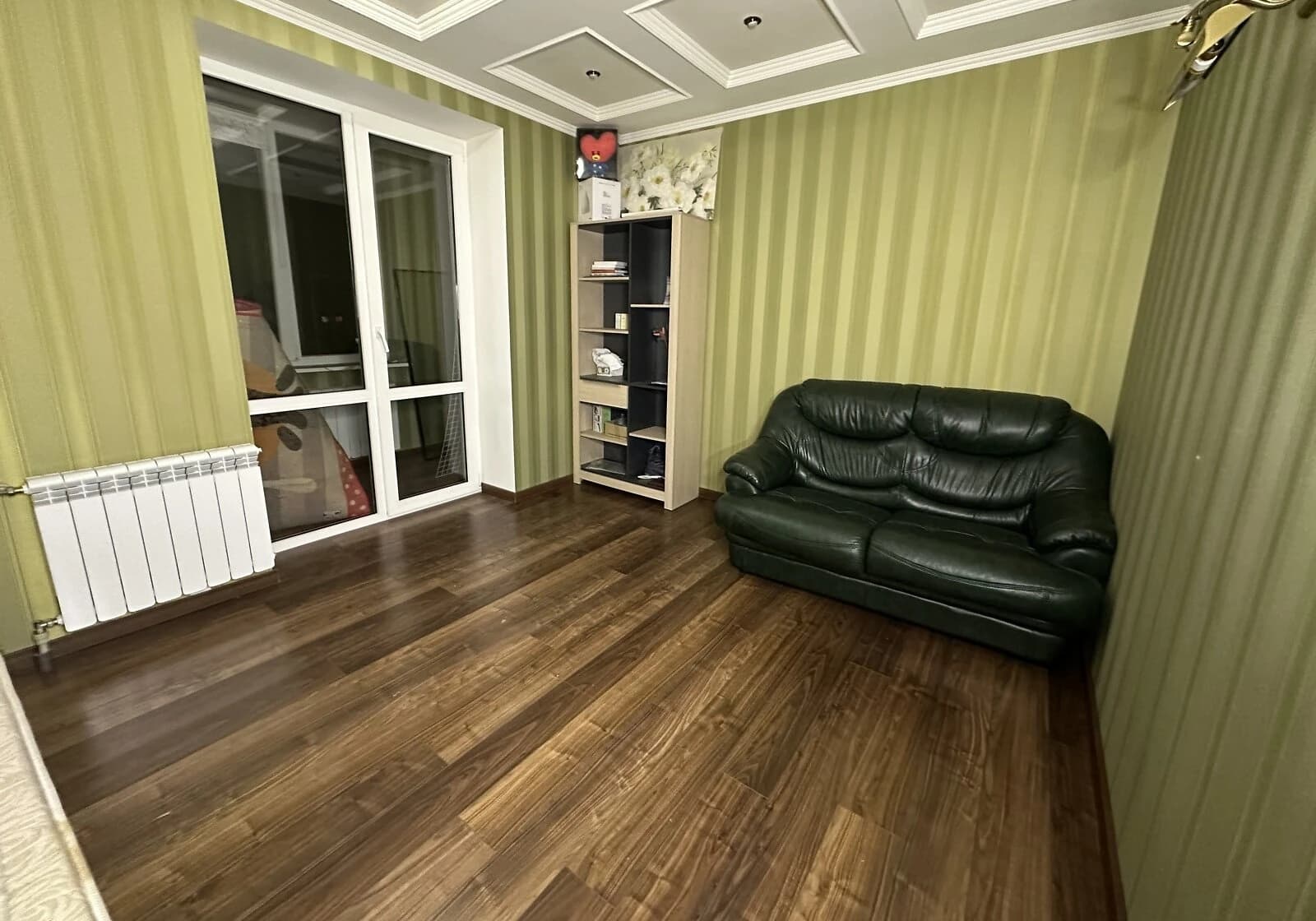 4-кімнатна квартира, Автозаводський: паркомісце, автономна котельня - фото 4