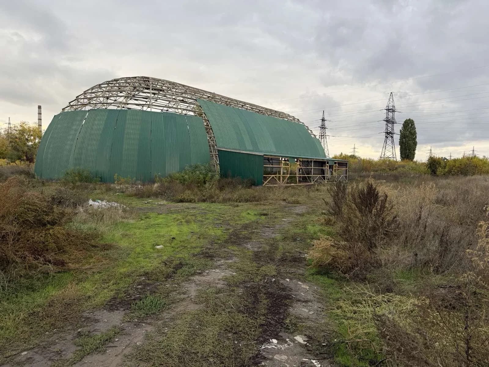 Ділянка 24 соток, Піщана: приміщення 1000 м², Одеська траса