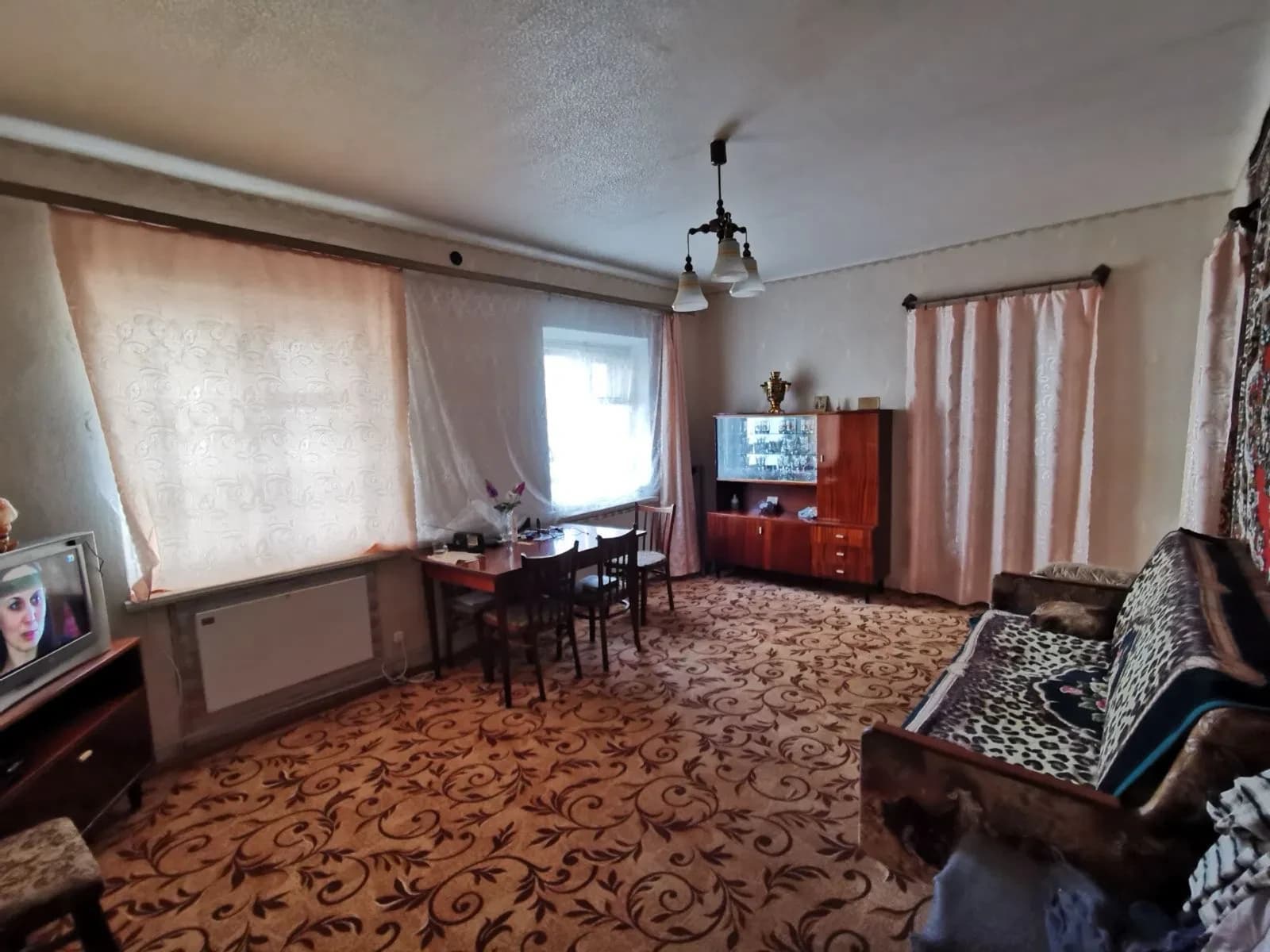 3-кімнатна квартира, Кам’янське: власний дворик, окремий вхід - фото 2
