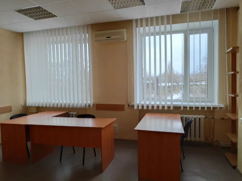 Офіси в центрі міста: ремонт, кондиціонер, торг - фото 4