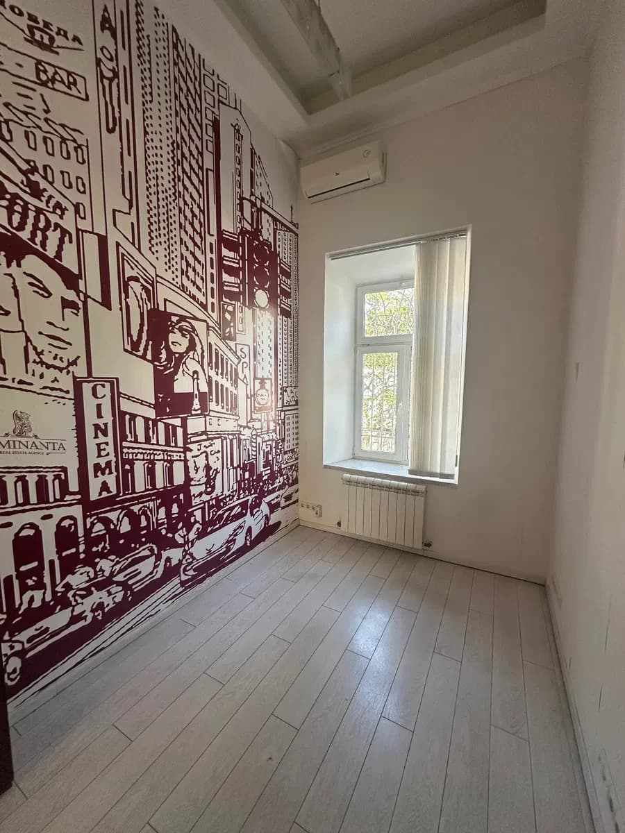 Офіс, Приморський: 5 кабінетів, фасадне, центр міста - фото 4