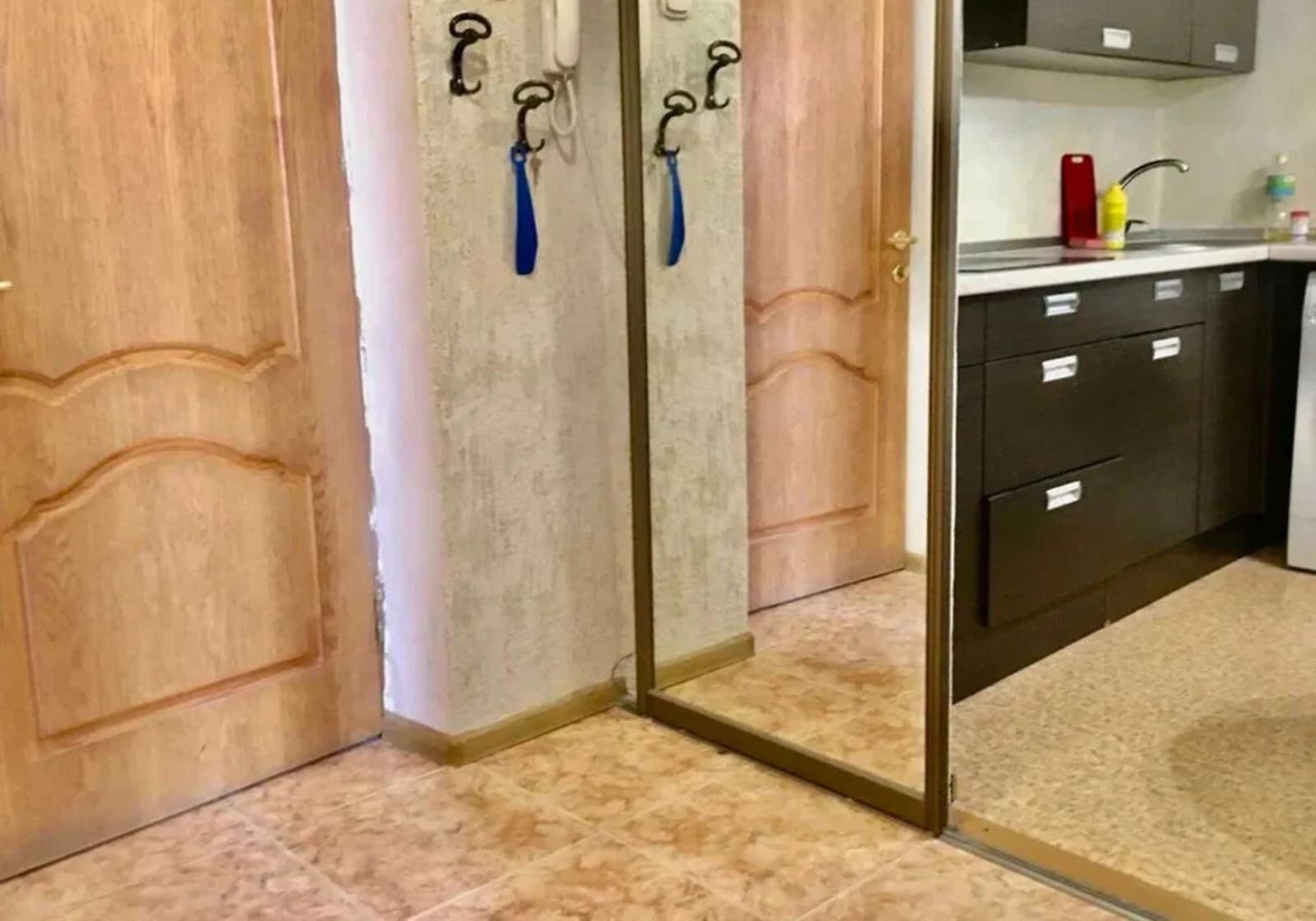 2-кімнатна квартира, Шулявка: можна з дітьми, ліфт і вода без світла - фото 3