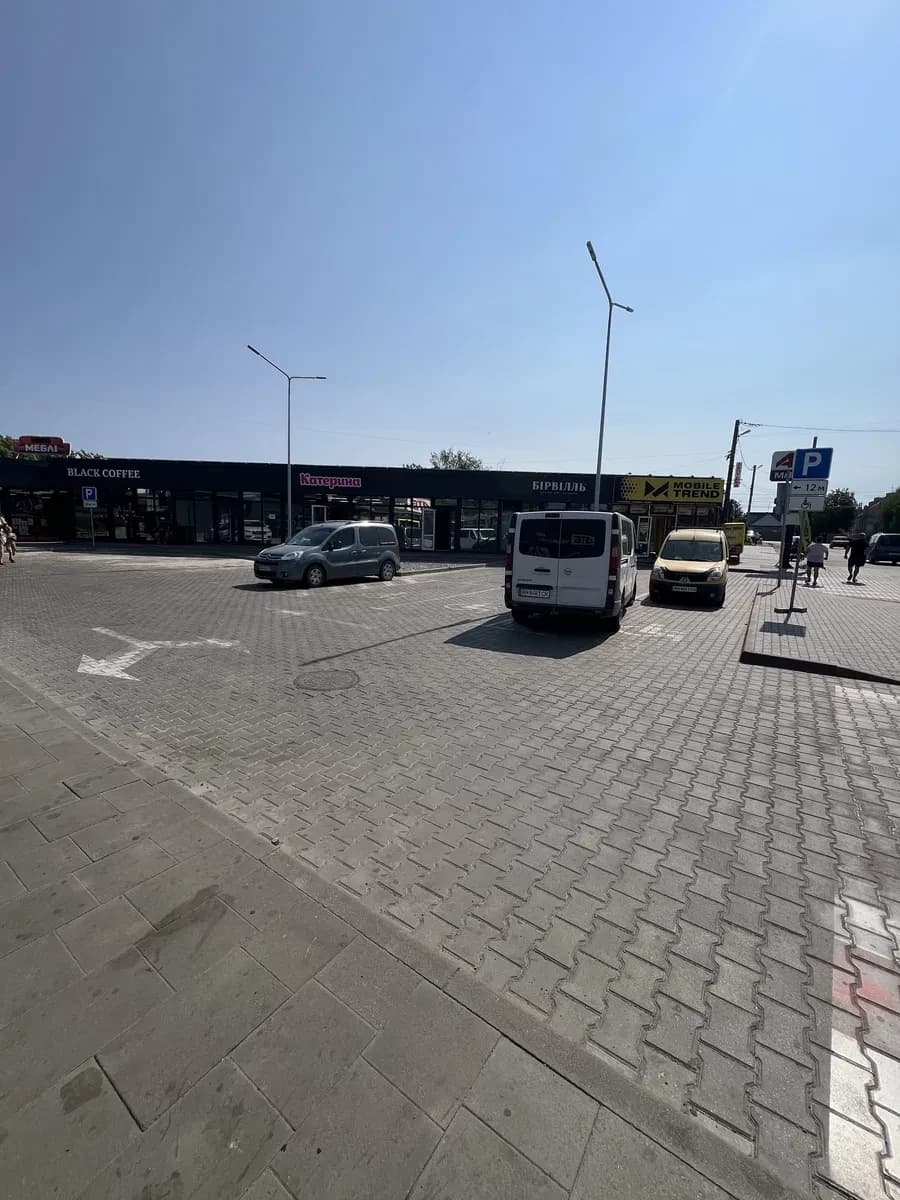 Торгові приміщення, Черняхів: до 25 кВт, три фази, АТБ поруч - фото 3
