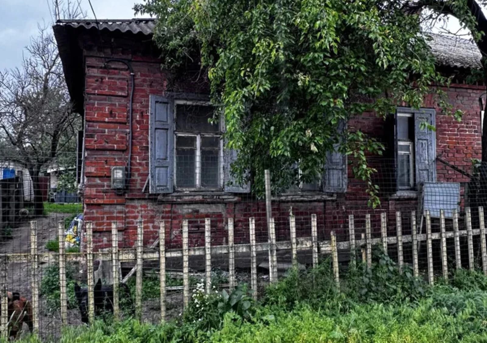 Будинок, Полтава: зимовий сад, ділянка 3 сотки, цегляні стіни - фото 1