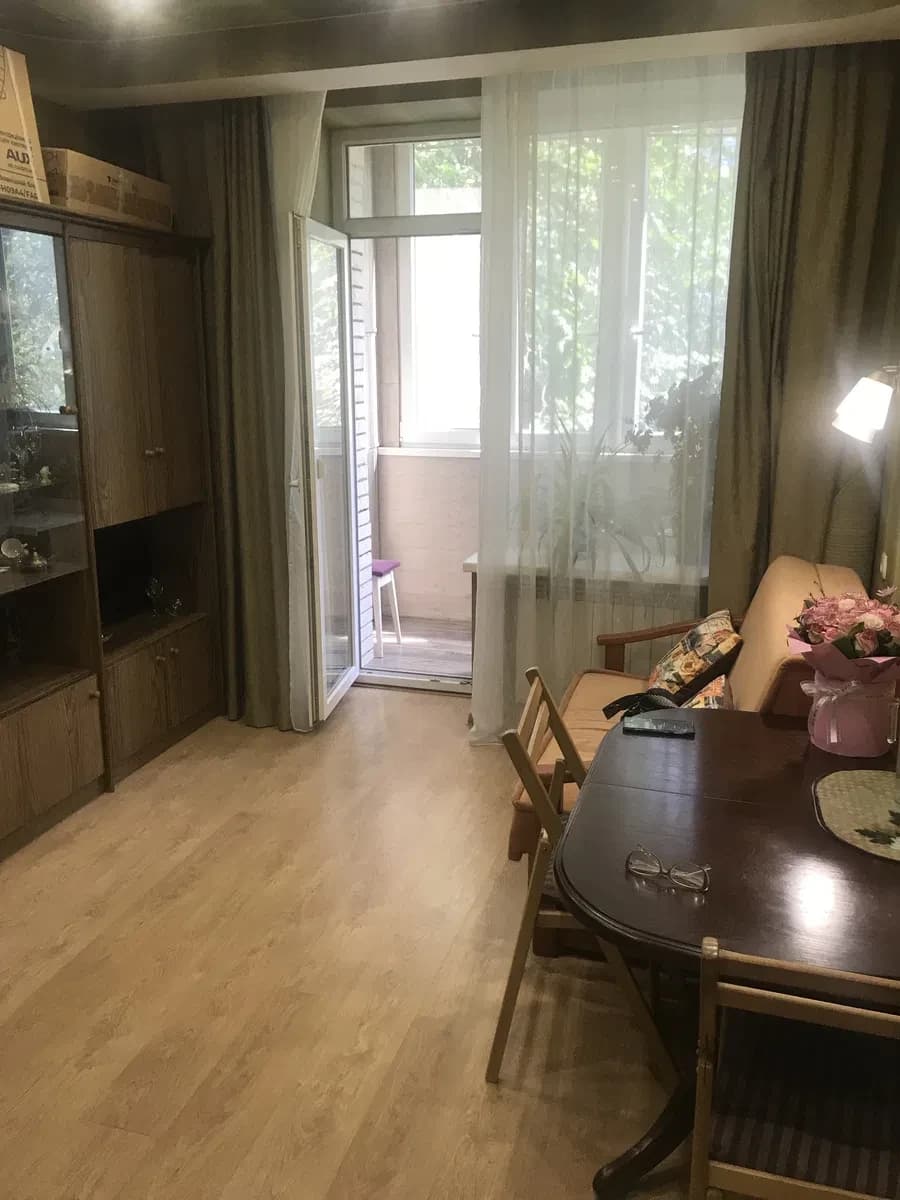 2-кімнатна квартира, ХТЗ: хороший ремонт, метро поруч, торг - фото 2