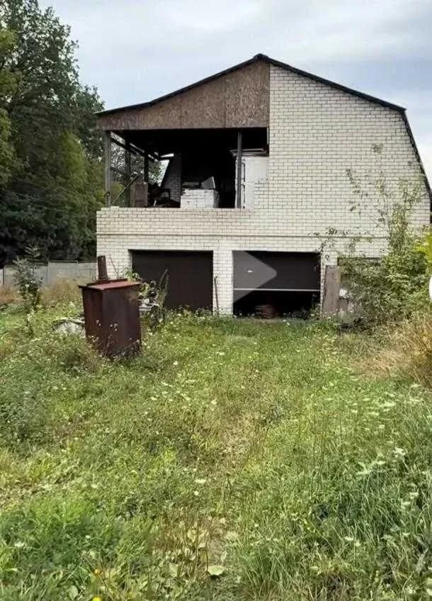 Будинок, Залютино: гараж на дві машини, велика тераса