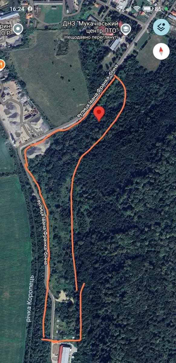 Ділянка 650 соток, Мукачево: газова труба, трансформатор, колії - фото 3