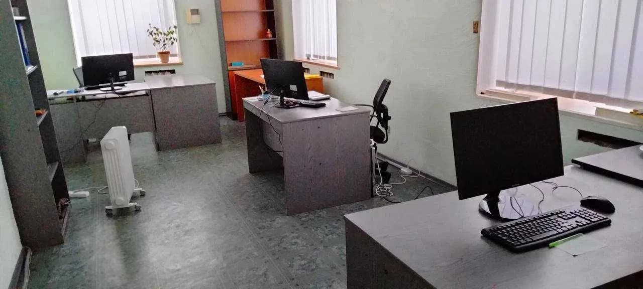 Офіс, Кам’янське: цокольний поверх, готове до роботи