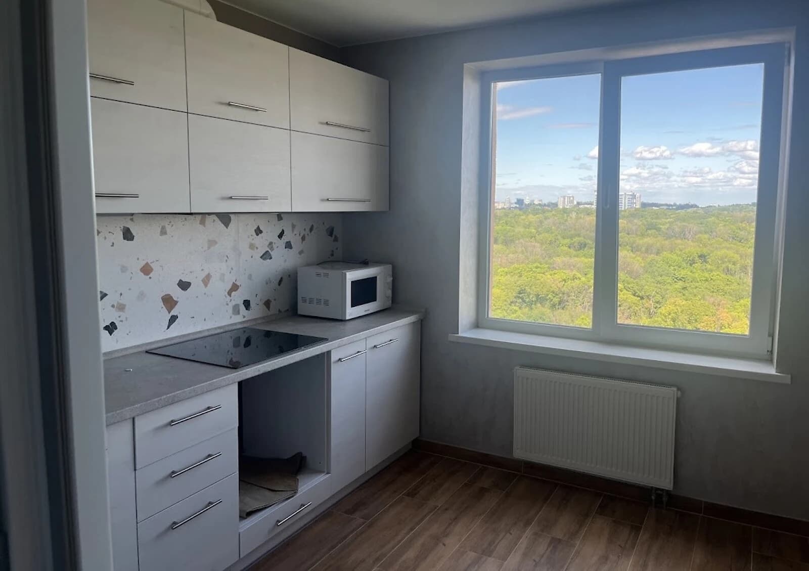 2-кімнатна квартира, Багринова гора: інтернет, вода і ліфт без світла - фото 1