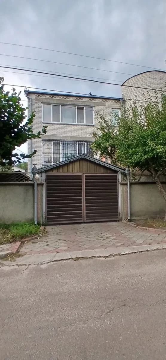 Будинок, Бровари: два поверхи, дві сауни, гараж