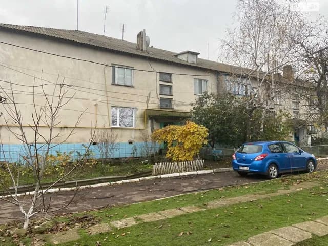 3-кімнатна квартира, Ониськове: роздільні кімнати, гараж