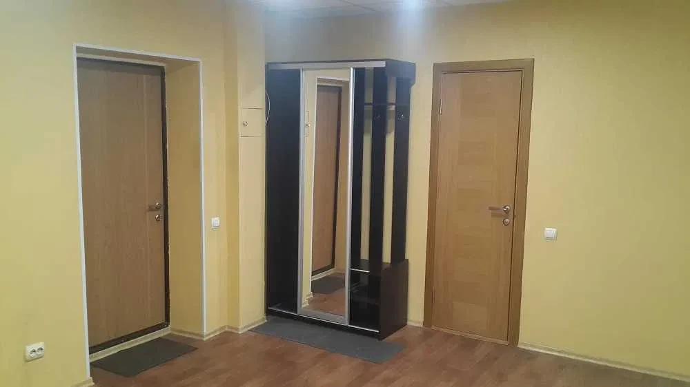 2-кімнатна квартира, Дарницький: творча майстерня, озеро - фото 2