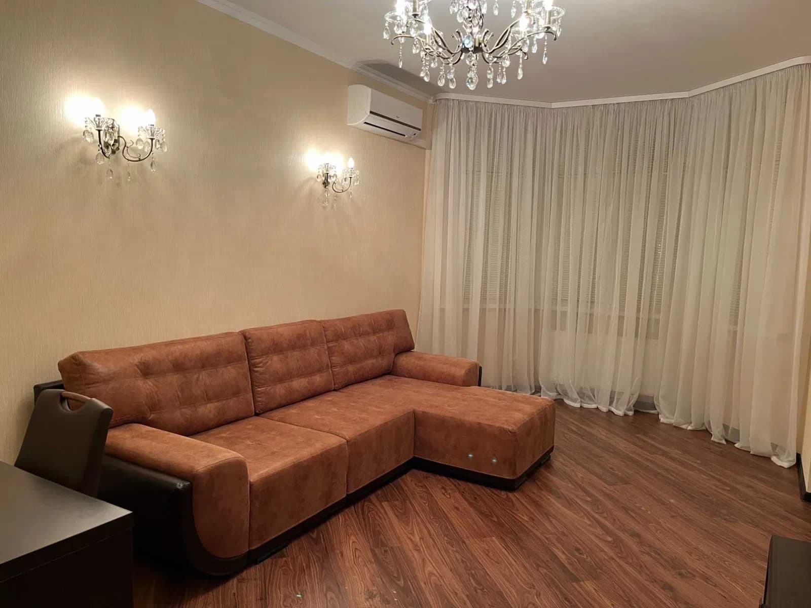 2-кімнатна квартира, Дарницький: генератор, метро Осокорки 5 хв - фото 2
