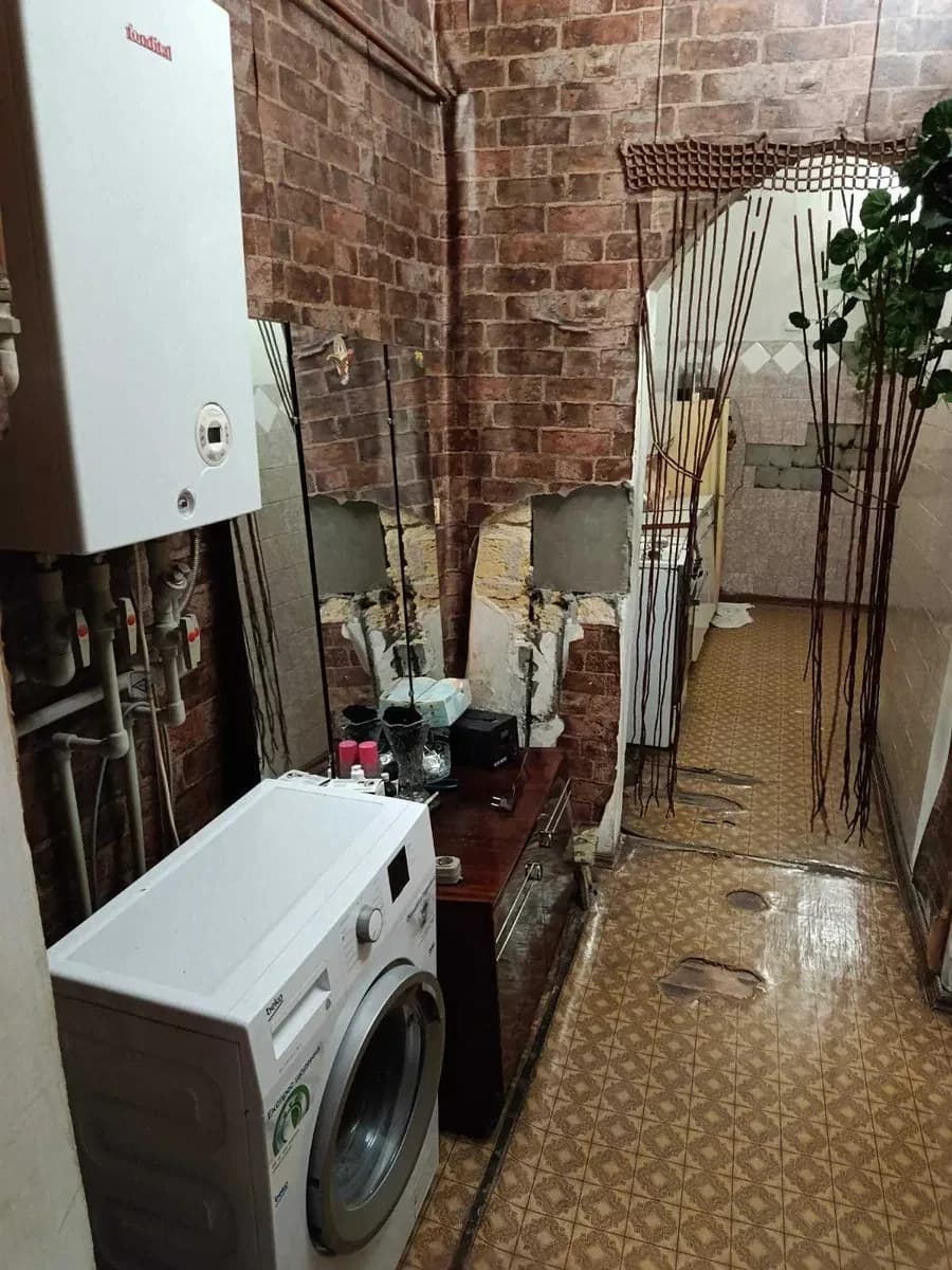 1-кімнатна квартира, Молдаванка: власний дворик, газове опалення - фото 3