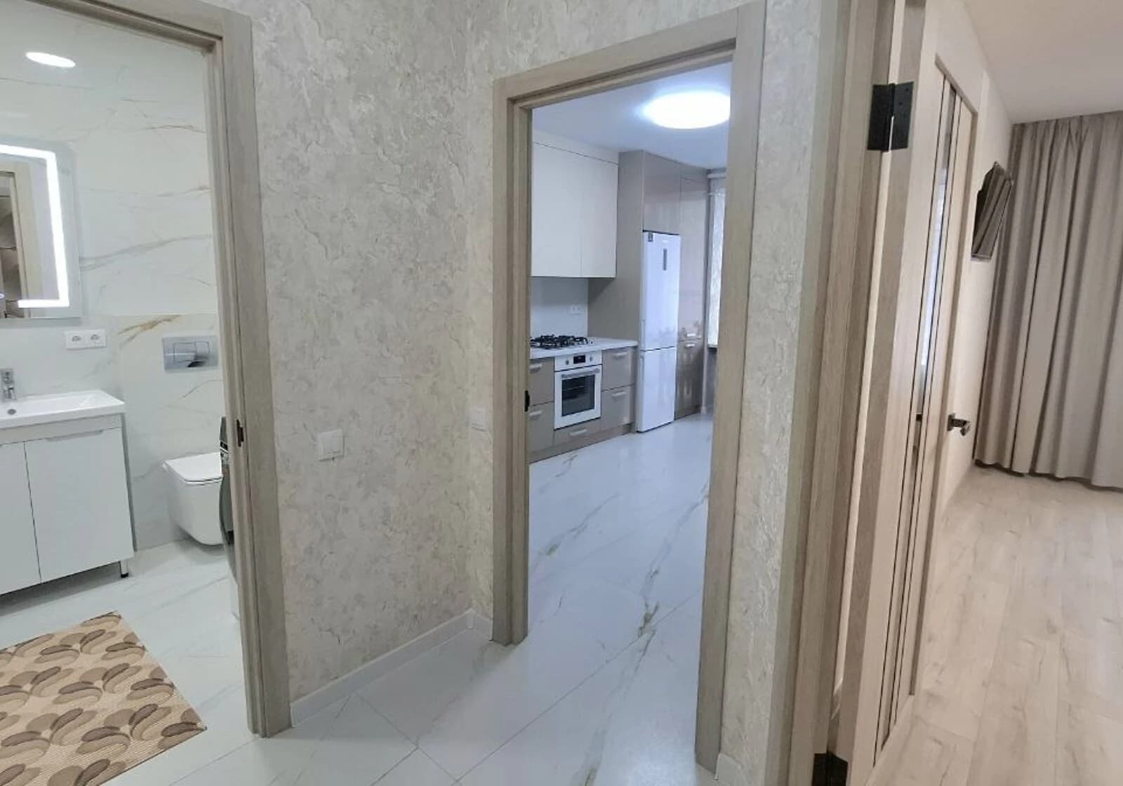 1-кімнатна квартира, Озерна: євроремонт, укриття в будинку - фото 3