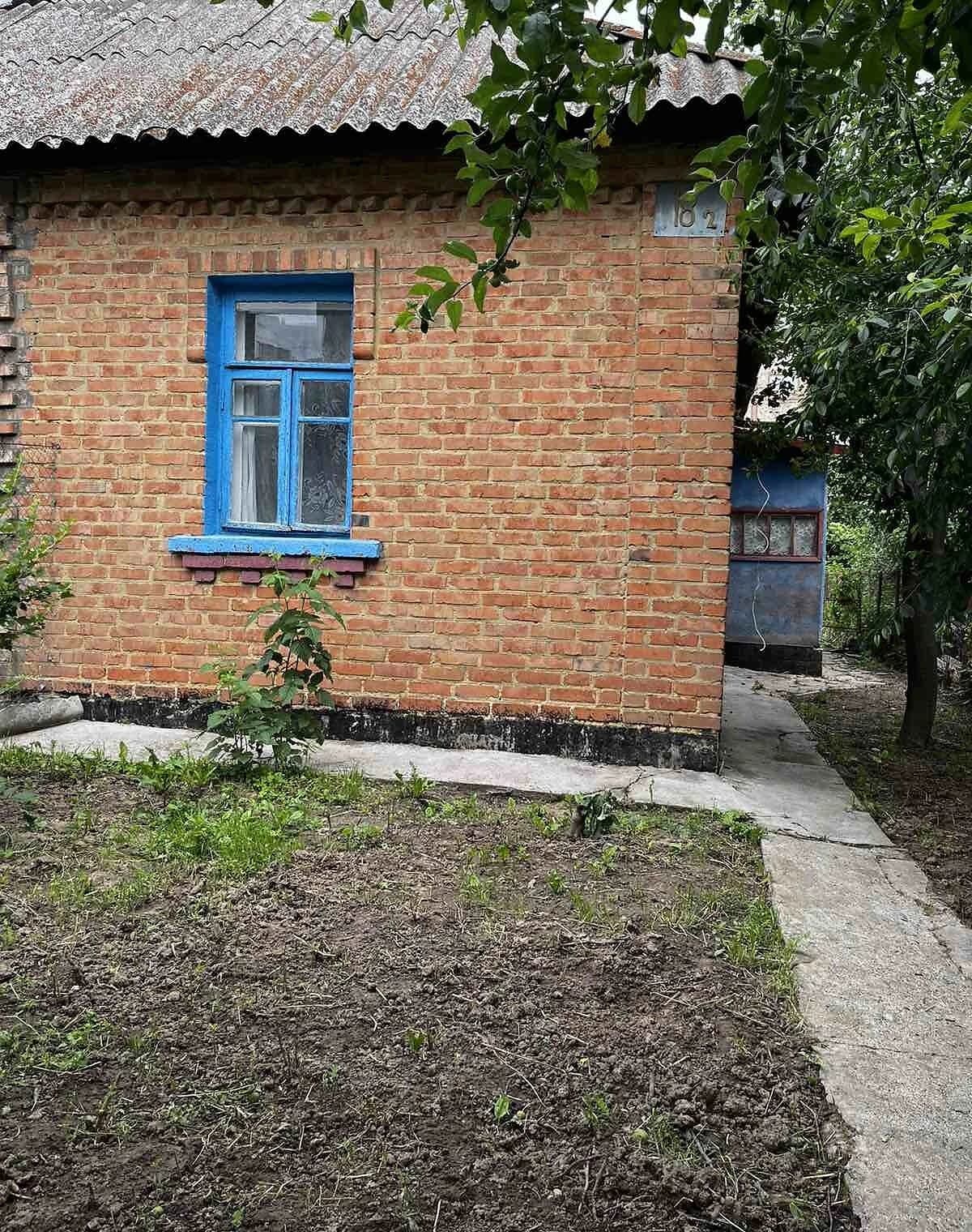 Частина будинку, Ближнє замостя: центральний водопровід, електрика, газ