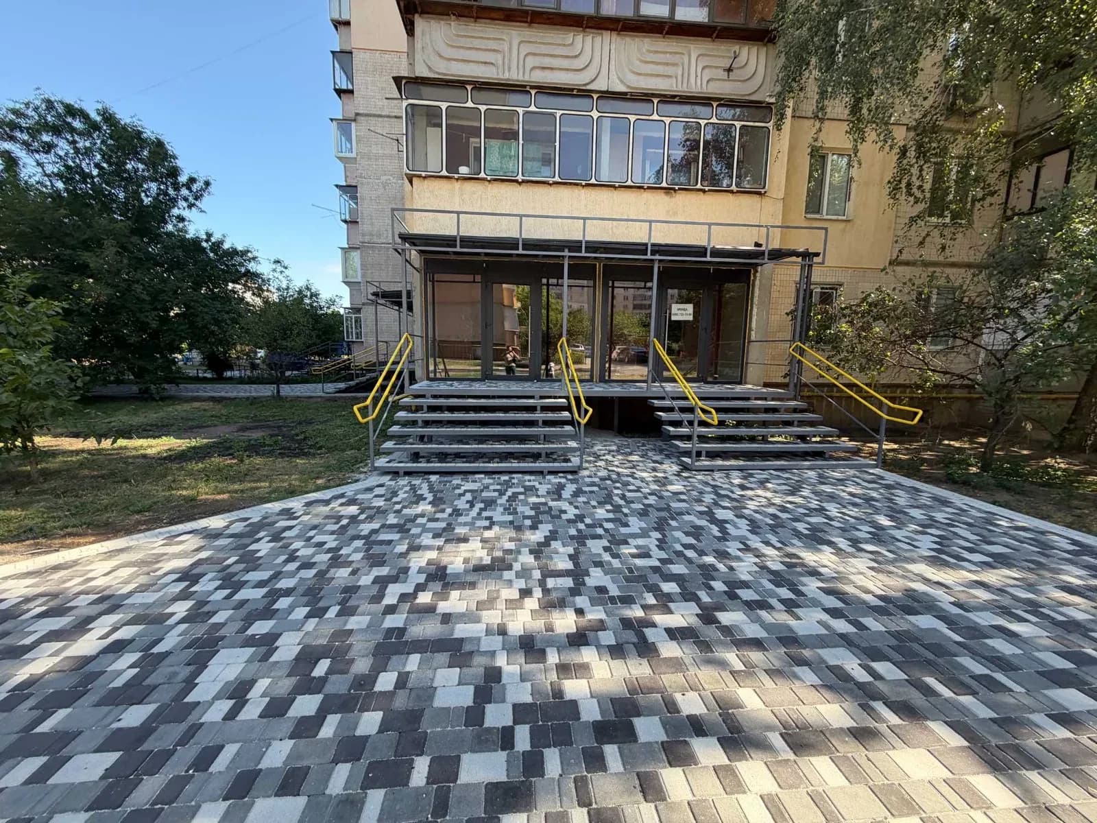 Приміщення, Бровари: біля АТБ, санвузол, централізоване опалення - фото 3