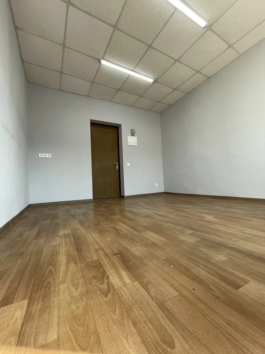 Офіс, Салтівський: метро Академіка Павлова 100 м, з ремонтом - фото 2
