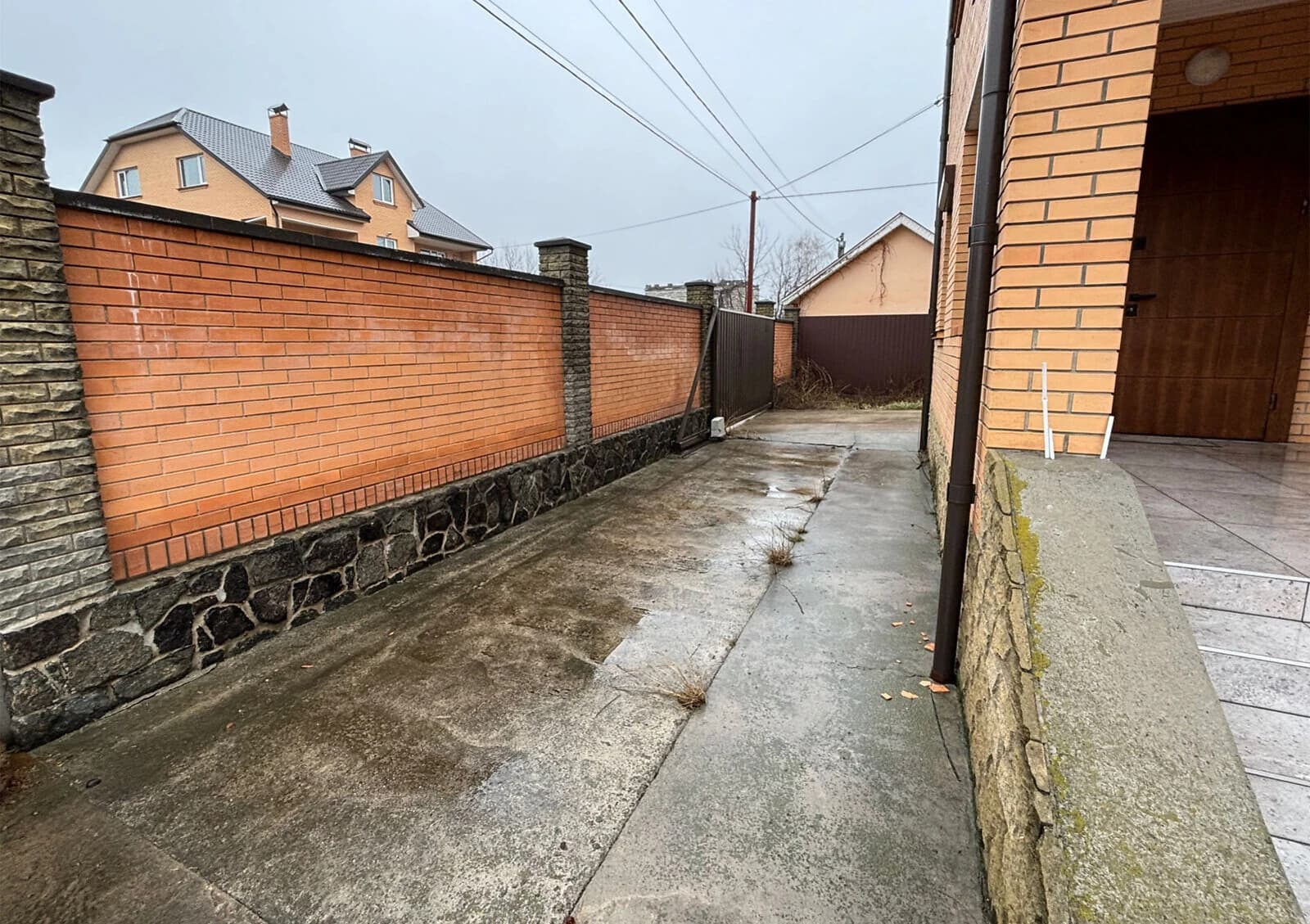 Будинок, Нижні сади: гараж, баня, веранда - фото 5